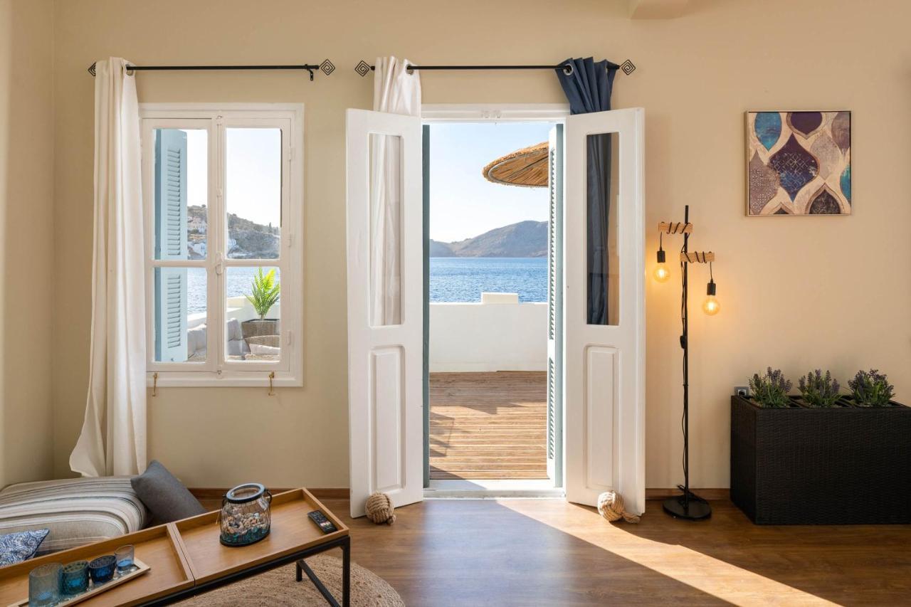 Rementzo Apartment Sými Luaran gambar